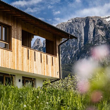 Neuhuberhof Apartment Fie allo Sciliar Bagian luar foto